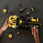 ماشین مسابقه ای بوگاتی بولید LEGO Technic - Image 2