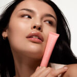 بالم لب Summer Fridays Lip Butter Balm – مدل Pink Sugar، مرطوب‌کننده و براق‌کننده لب، ۰.۵ اونس - Image 4